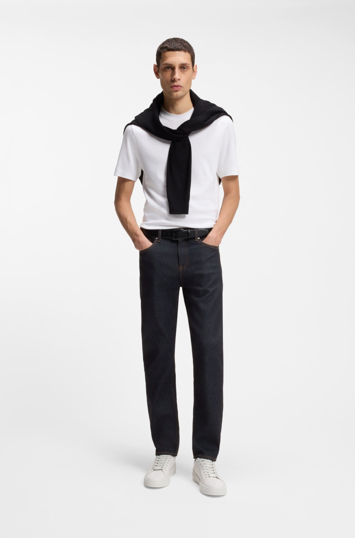 Calças jeans slim-fit pretas-escuras de Delaware em denim com elasticidade confortável
