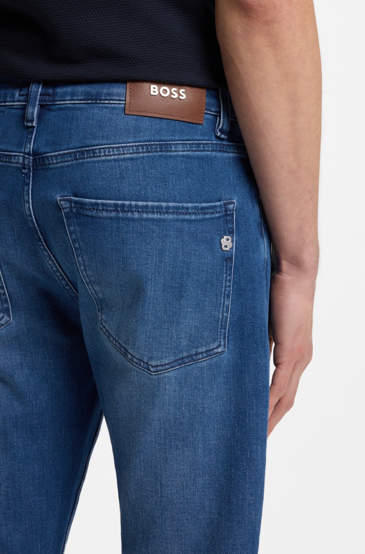 Calças jeans slim-fit azuis em denim com toque de cashmere