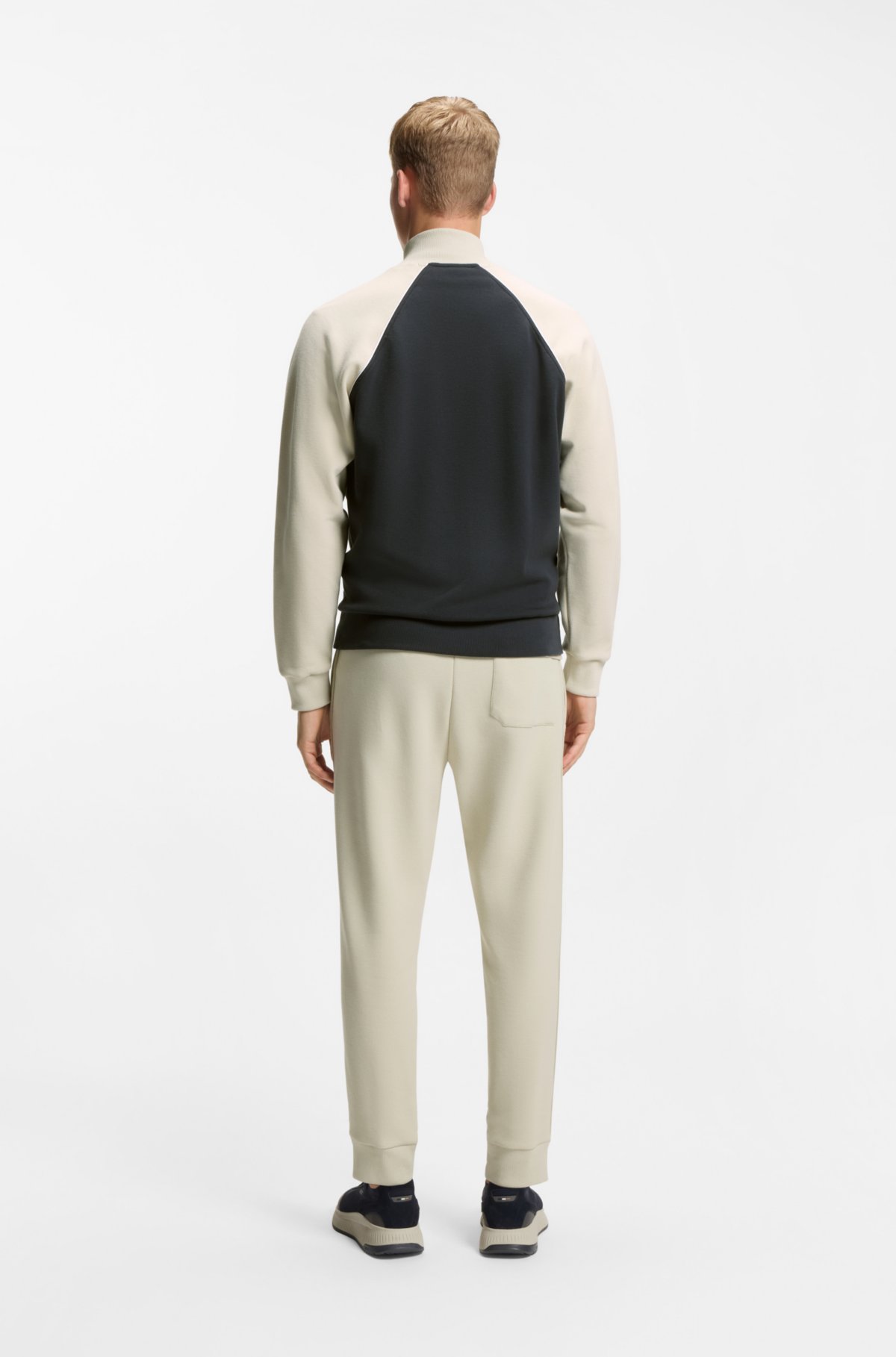 Sweatshirt com costura contrastante em mistura de algodão