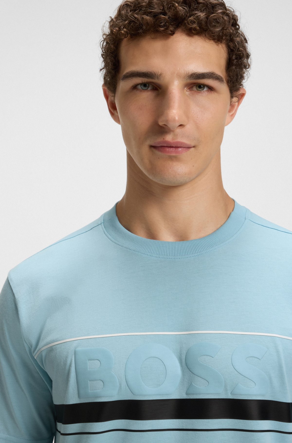 Camiseta de malha de algodão com logotipo e listras