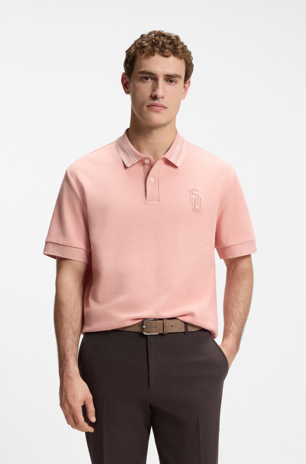 Camiseta polo solta BOSS selecionada por Shohei Ohtani