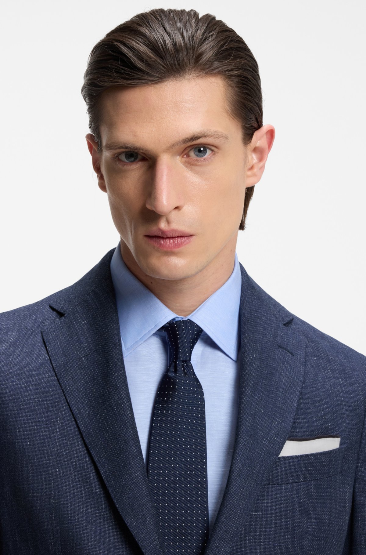 Jaqueta slim-fit em uma mistura de linho