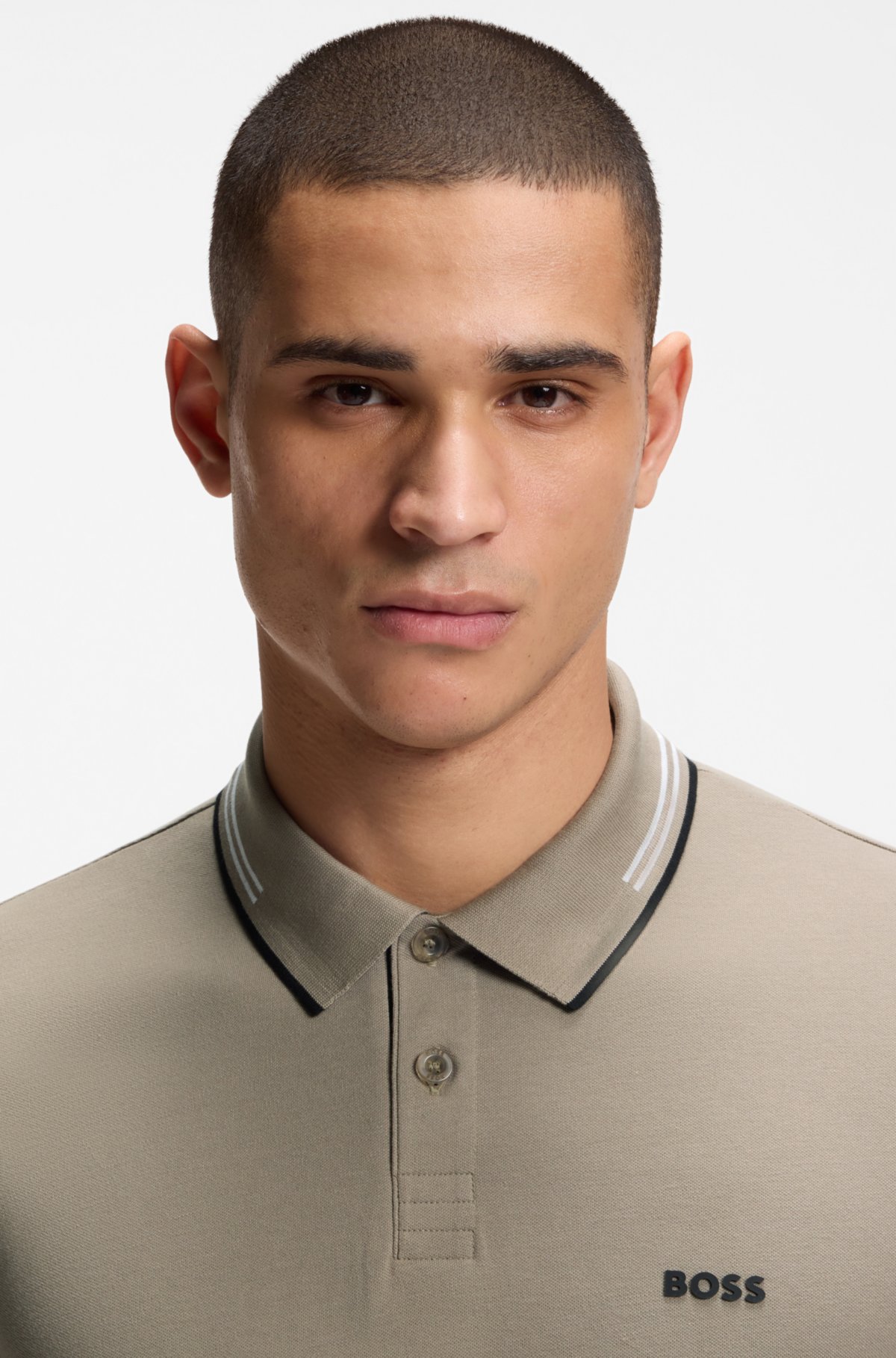 Camiseta polo slim-fit de algodão elastano com estampa e listras