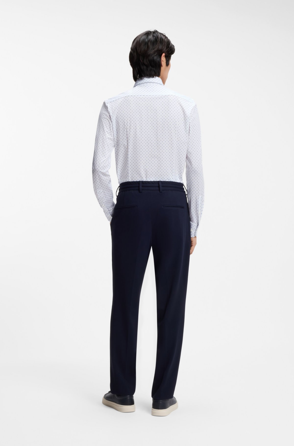 Camisa slim-fit em malha elástica de fabricação italiana
