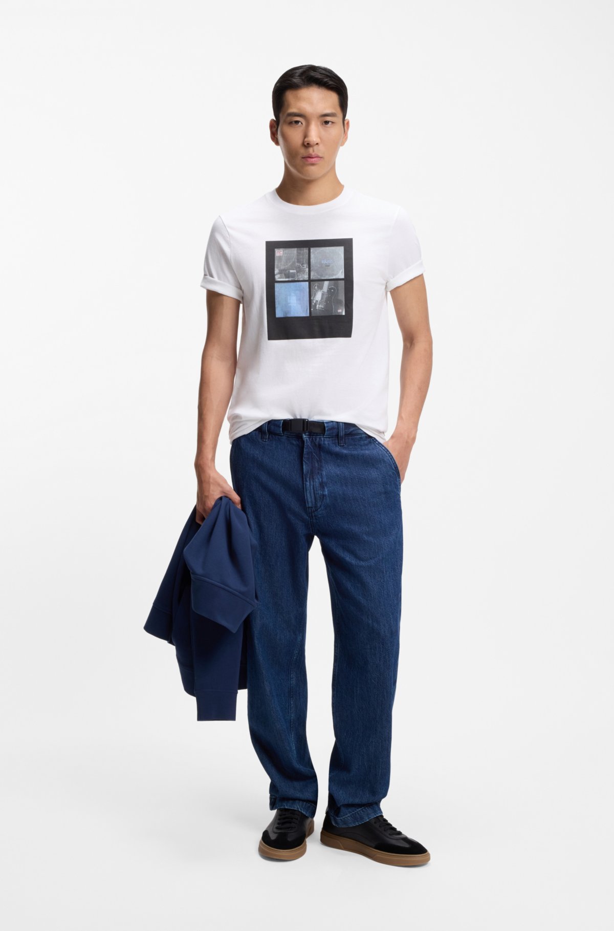 Camiseta de malha de algodão com arte impressa Camiseta de malha de algodão com arte impressa
