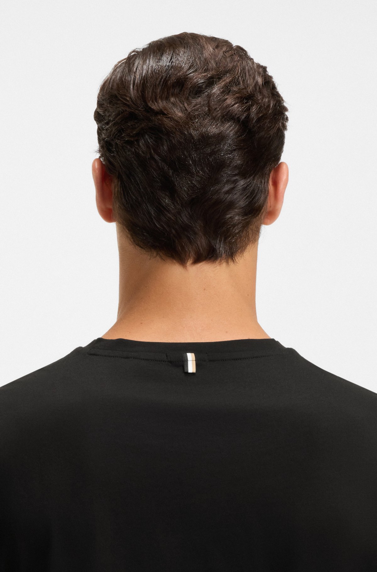 Camiseta slim-fit em algodão mercerizado