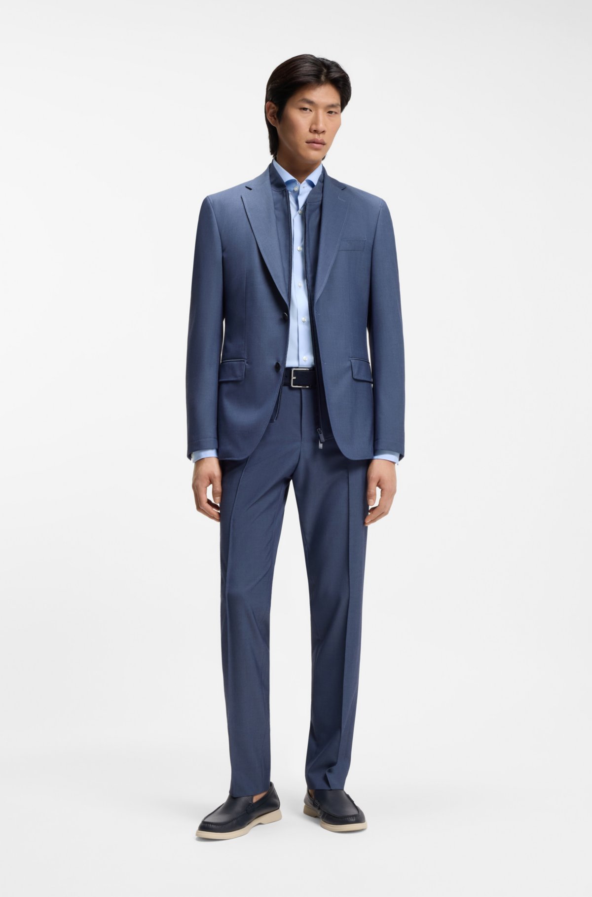 Camisa slim-fit de algodão com acabamento anti-amarrotar
