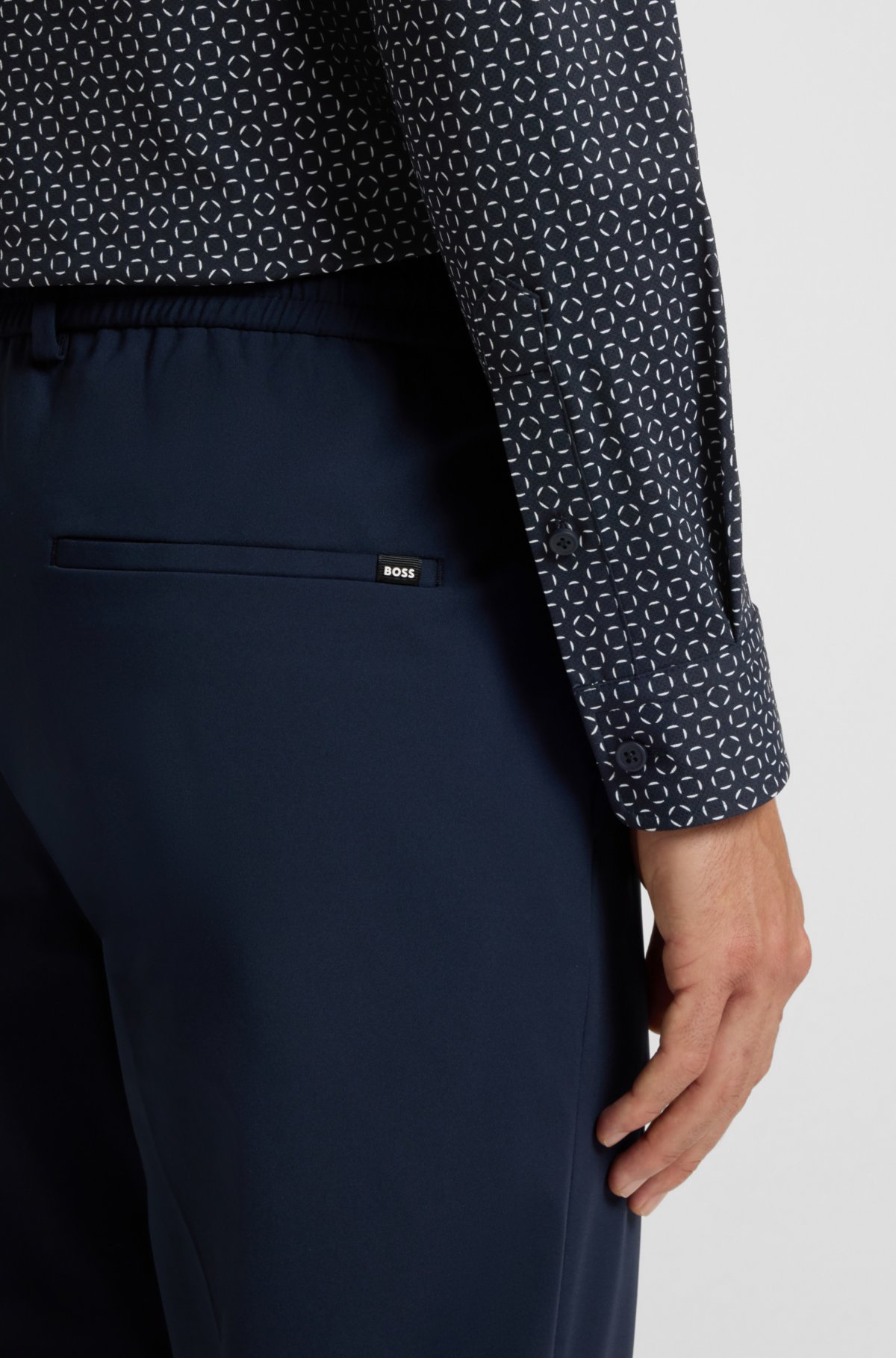 Camisa slim-fit estampada em malha italiana de alta elasticidade
