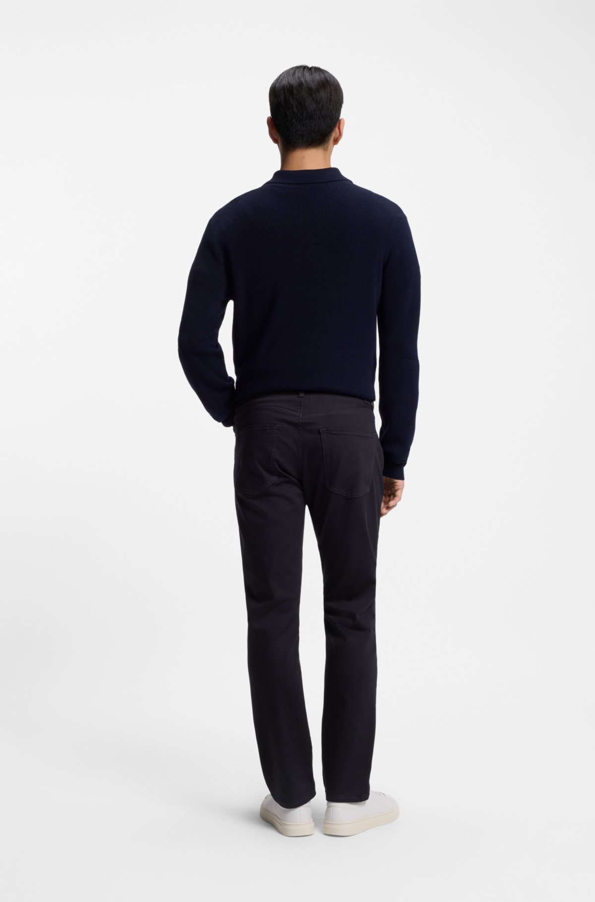 Calças slim-fit Delaware em tecido twill resistente ao desbotamento