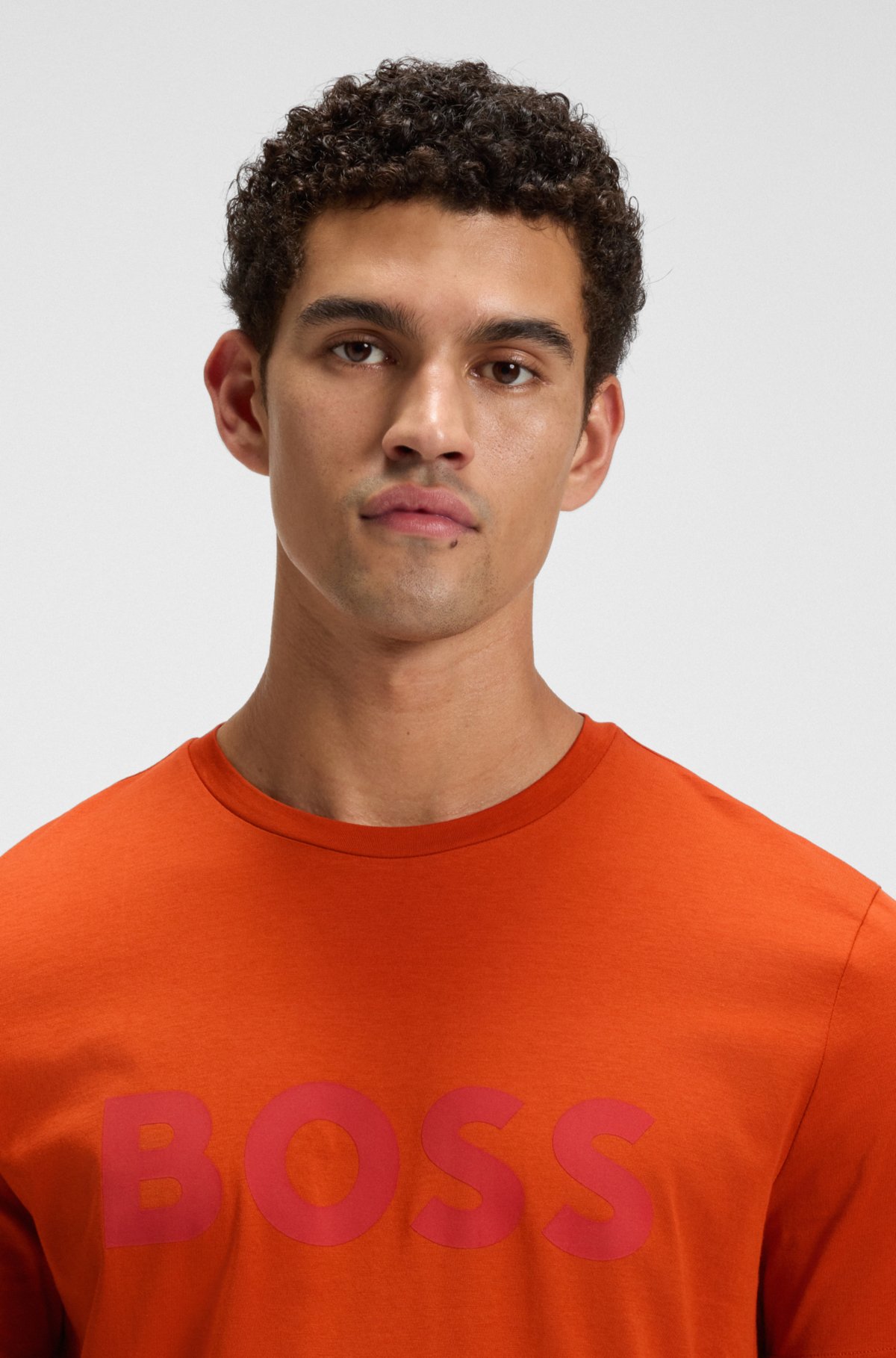 Camiseta de malha de algodão com estampa grande do logotipo