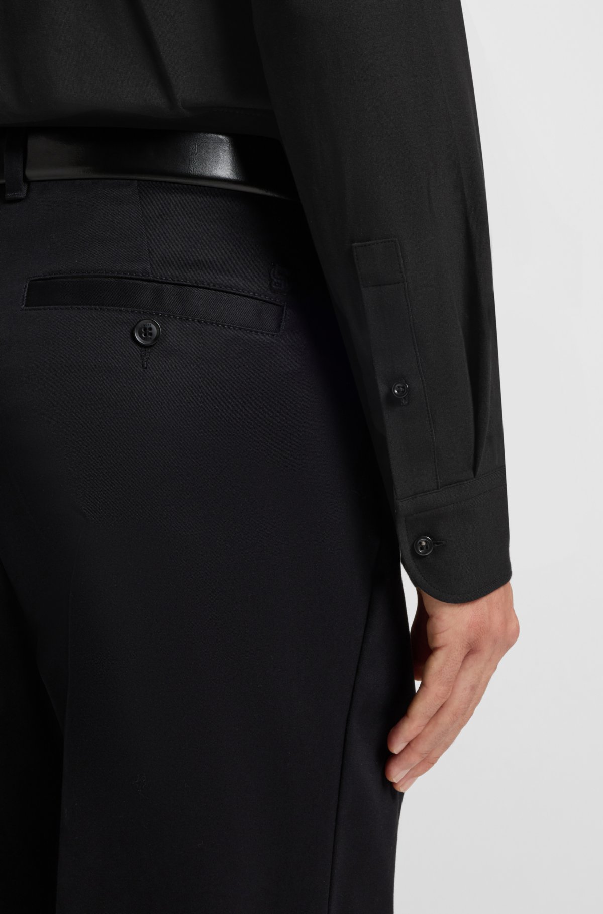 Camisa slim-fit em algodão elastano com efeito melange
