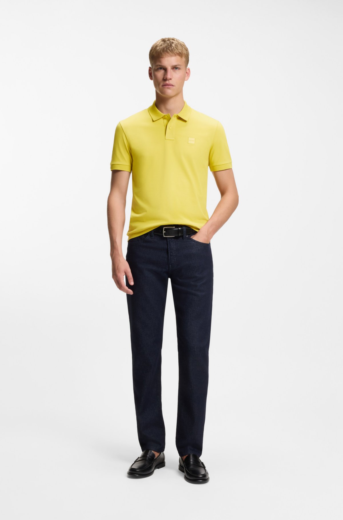 Camisa polo slim-fit de algodão elástico com patch de logotipo