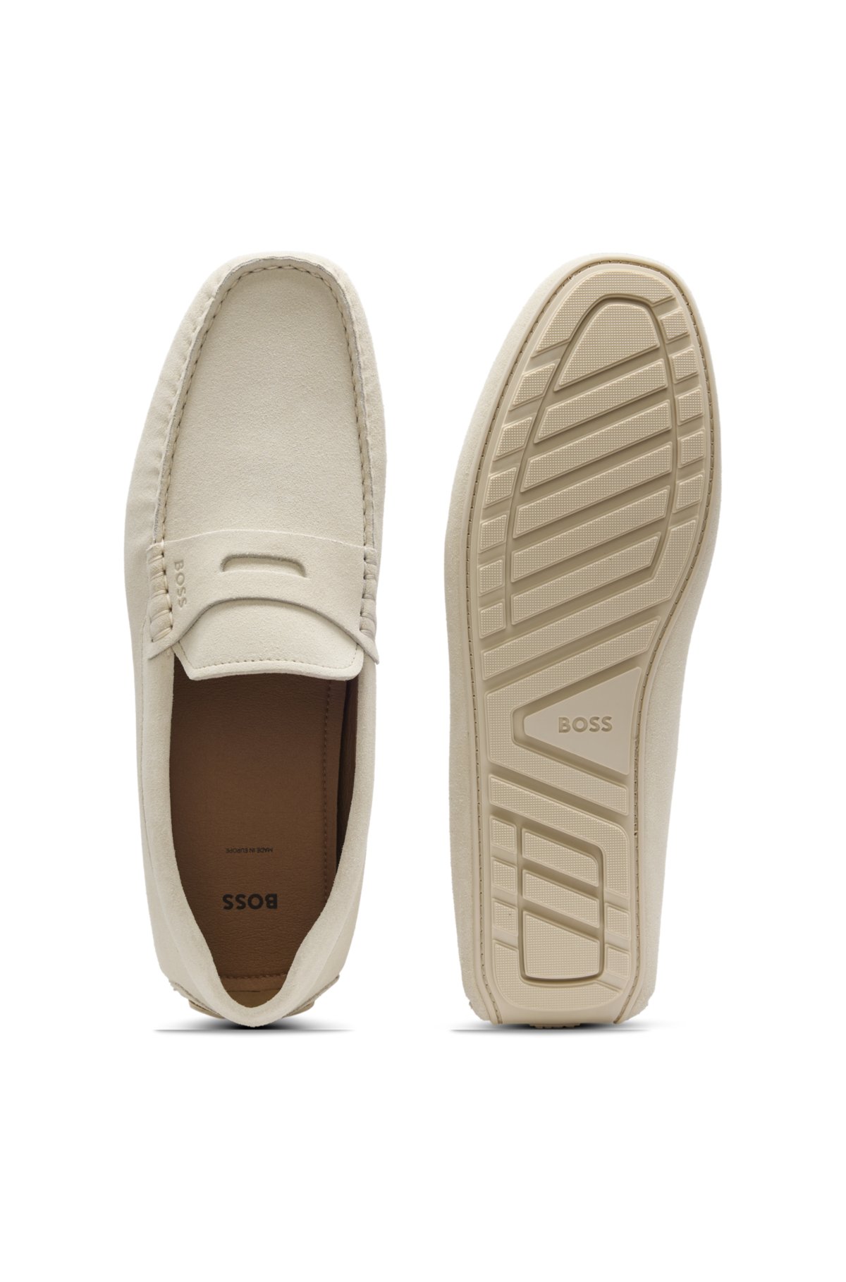 Mocassins com corte em pele de cabra