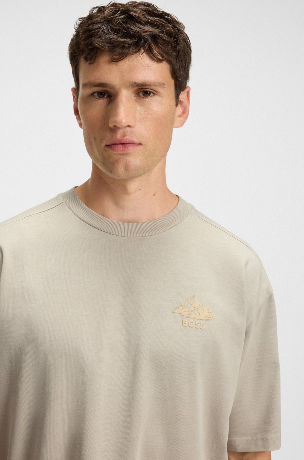 Camiseta de malha de algodão com detalhe do logotipo