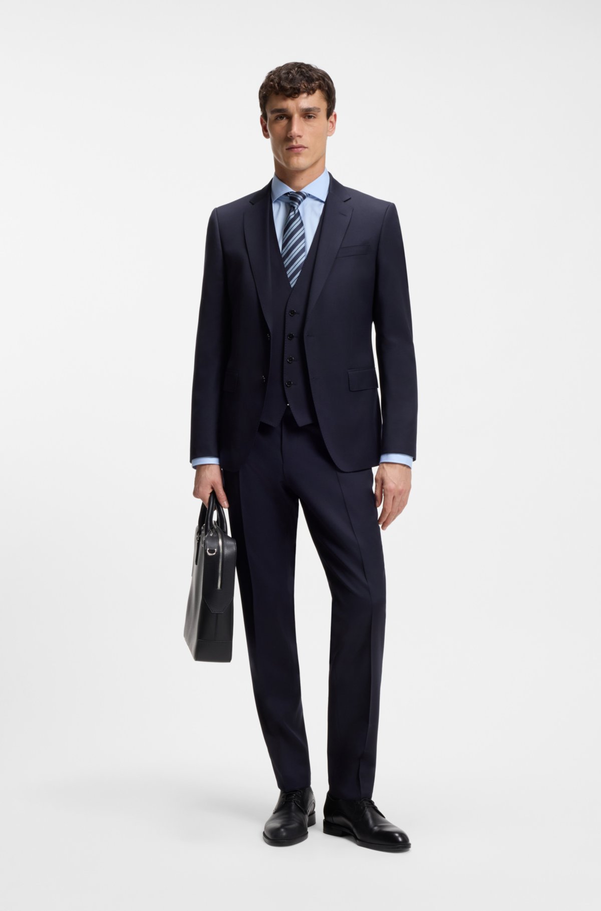Colete slim-fit em tecido de lã virgem