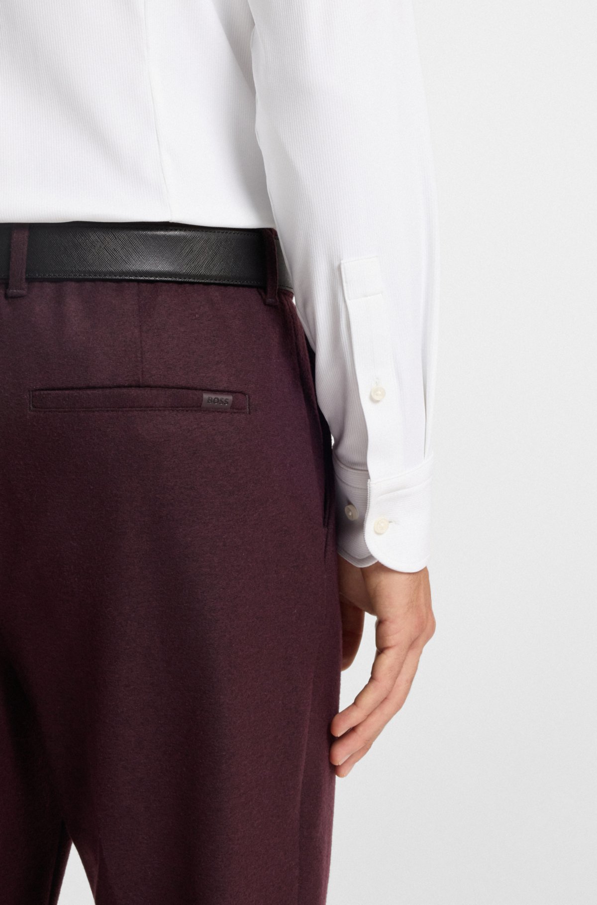 Camisa slim-fit em flanela escovada com elastano