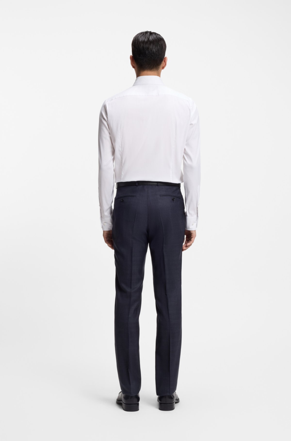 Camisa slim-fit em mistura de algodão fabricada na Itália